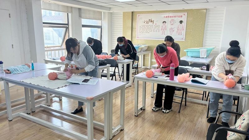 月子中心定制服务：揭秘其优缺点与选择要点